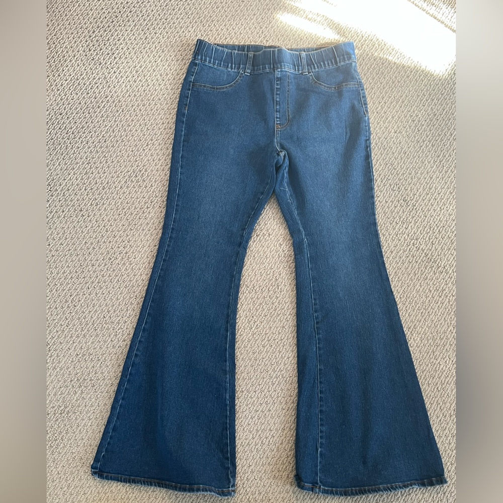 Classic Blue Bell Bottom Women's Jeans